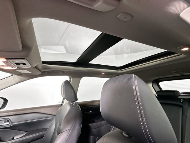 Used 2023 Nissan Rogue SL image 18