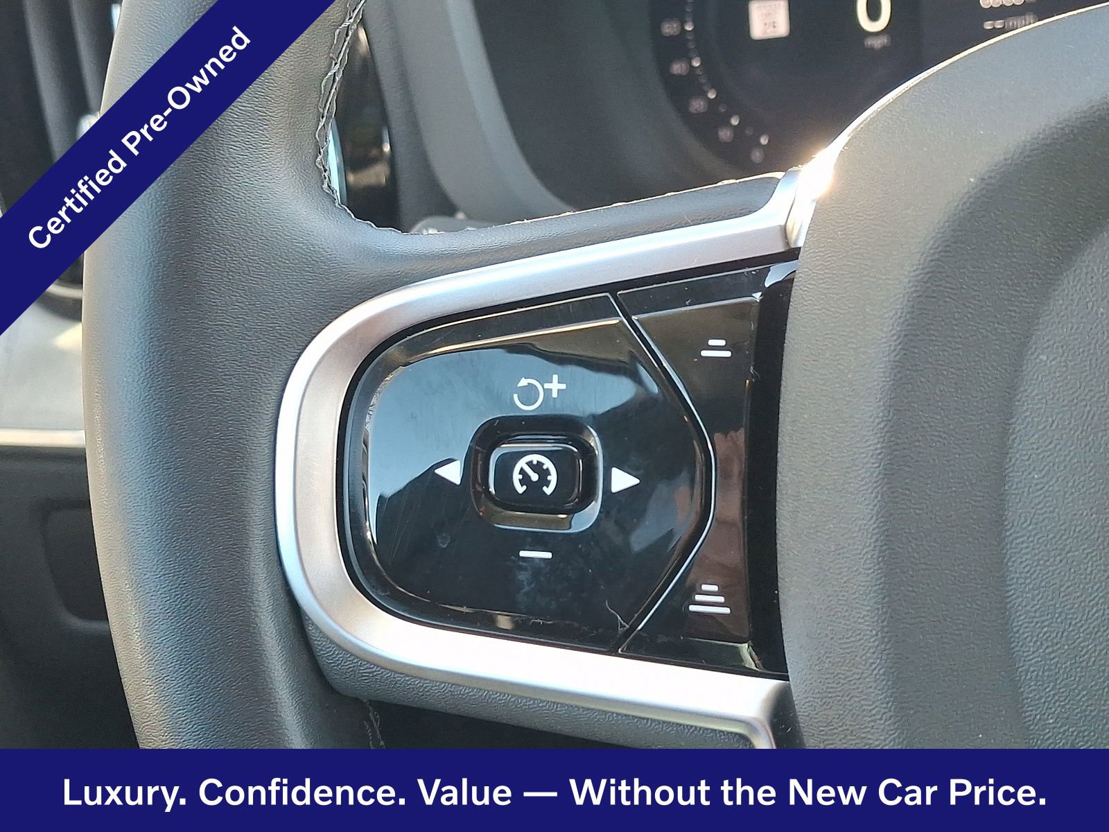 Certified 2025 Volvo XC60 B5 Plus image 23