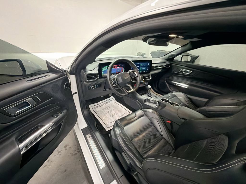 Used 2024 Ford Mustang GT Premium w/ GT Performance Package RWD image 10