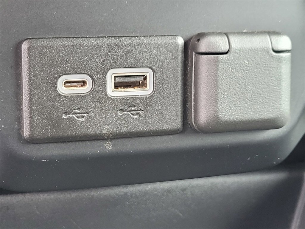 Used 2021 Chevrolet Silverado 1500 LT Trail Boss image 22