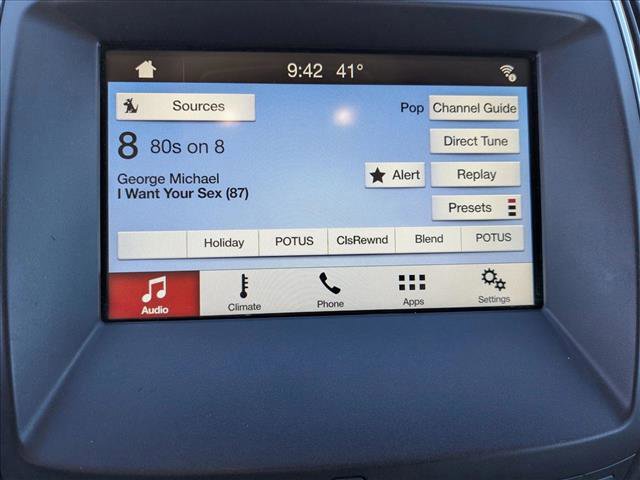 Used 2018 Ford Edge Titanium image 13