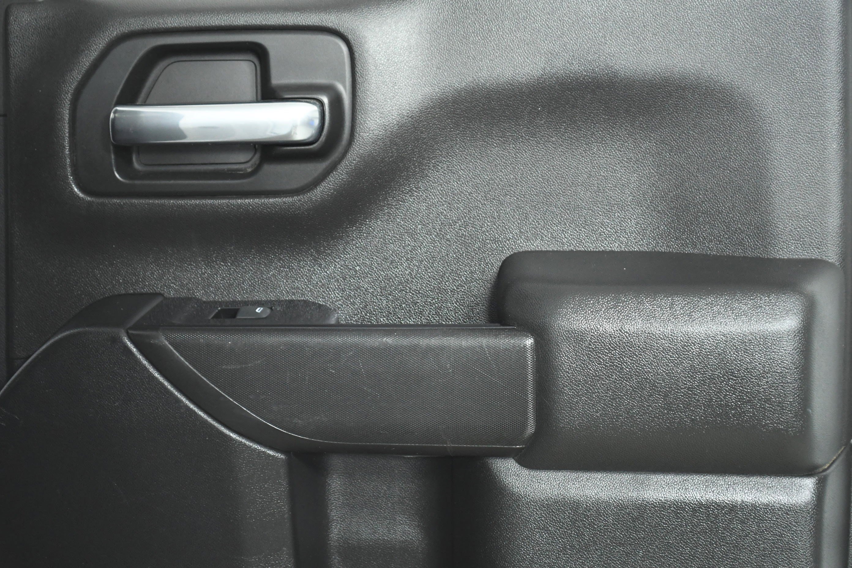 Used 2019 Chevrolet Silverado 1500 LT w/ All-Star Edition image 24