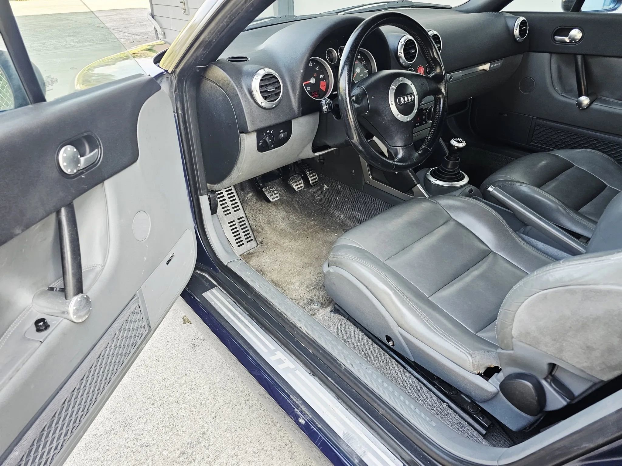 Used 2002 Audi TT 1.8T image 8