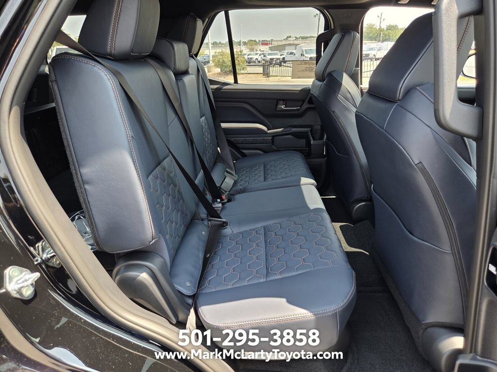 New 2026 Toyota 4Runner Platinum AWD/4WD image 12