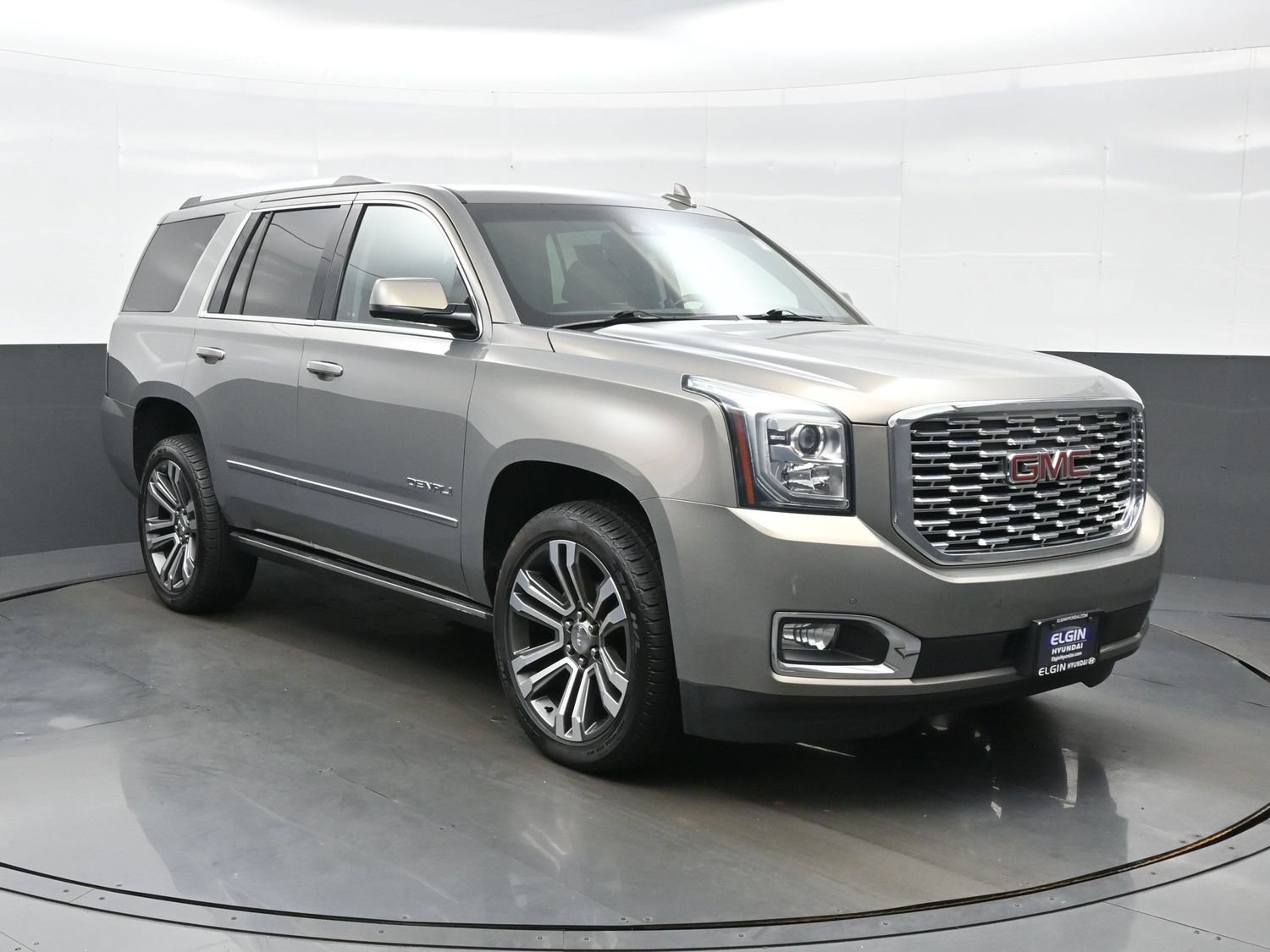 Used 2019 GMC Yukon Denali w/ Denali Ultimate Package AWD/4WD image 8