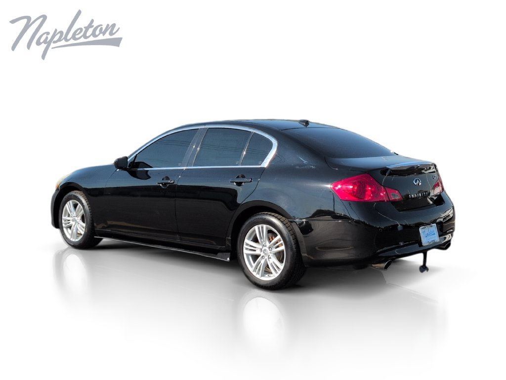 Used 2013 INFINITI G37 x Sedan w/ Premium Pkg AWD/4WD image 3