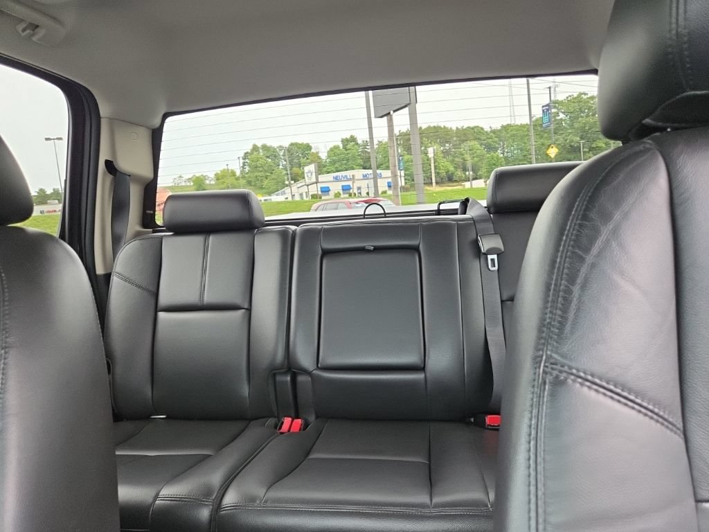 Used 2010 Chevrolet Silverado 2500 LTZ w/ Convenience Package AWD/4WD image 24