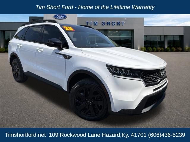 Used 2023 Kia Sorento S w/ Panoramic Sunroof Package AWD/4WD image 1