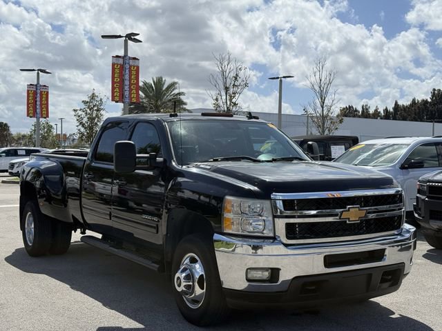 Used 2013 Chevrolet Silverado 3500 LTZ w/ LTZ Plus Package image 4