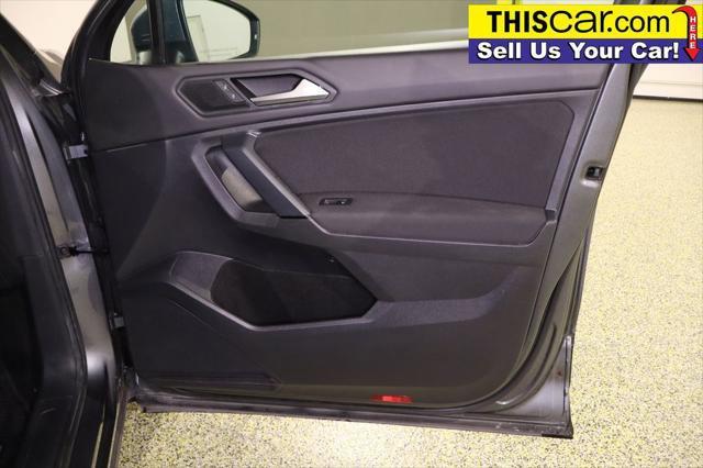 Used 2019 Volkswagen Tiguan S image 27