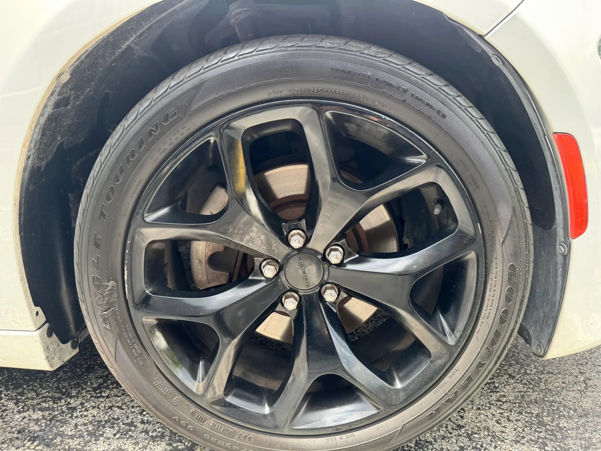 Used 2015 Dodge Charger R/T w/ Plus Group RWD image 15