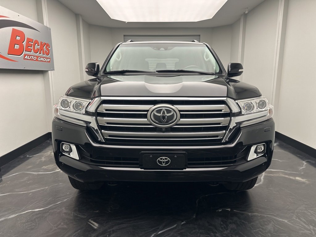 Used 2016 Toyota Land Cruiser image 35