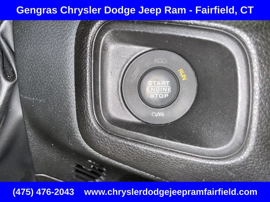 Used 2024 Jeep Wrangler Unlimited w/ Convenience Group AWD/4WD image 51
