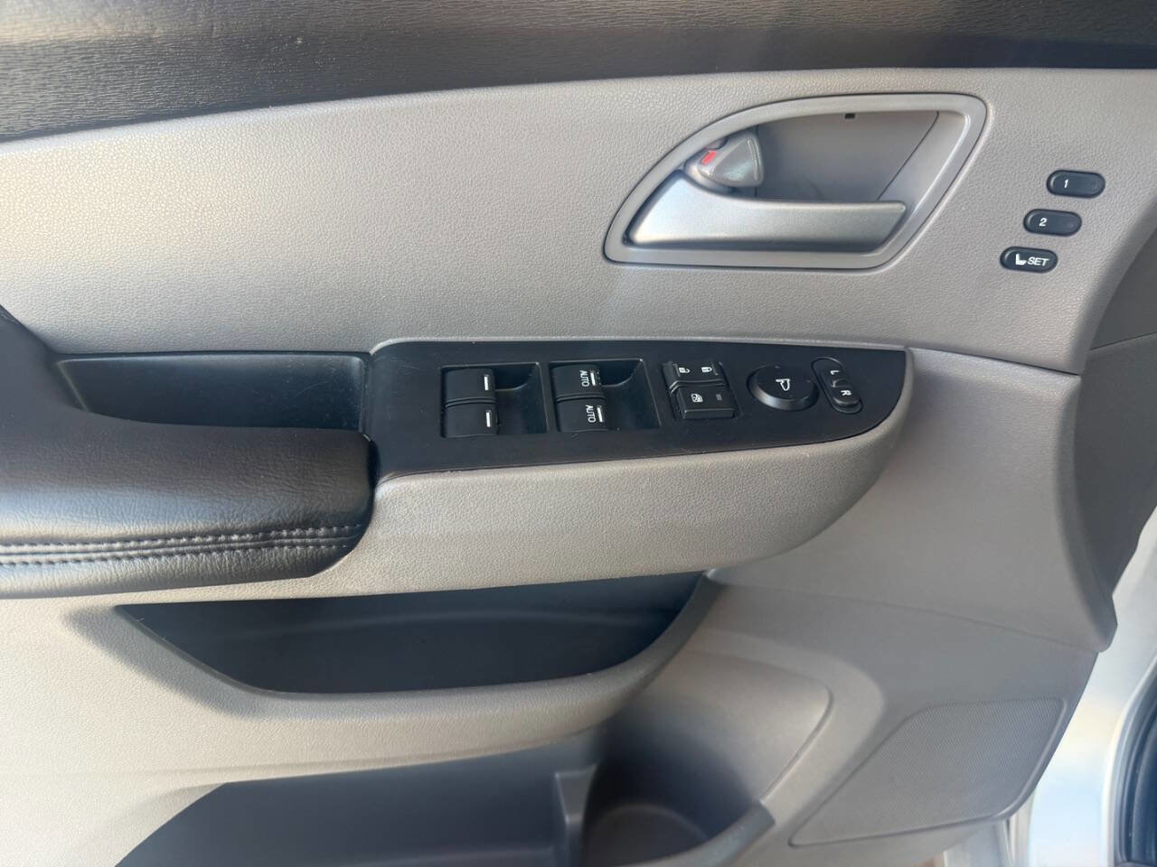 Used 2013 Honda Odyssey Touring image 24