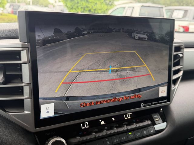 Used 2023 Toyota Tundra Limited w/ Power Package AWD/4WD image 16