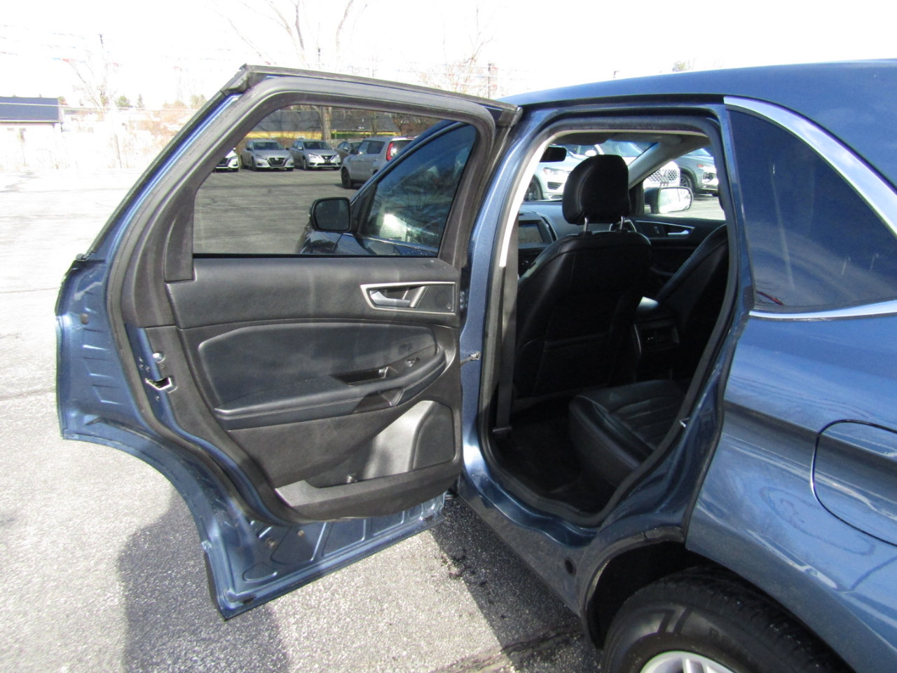 Used 2018 Ford Edge SEL w/ Equipment Group 201A image 19