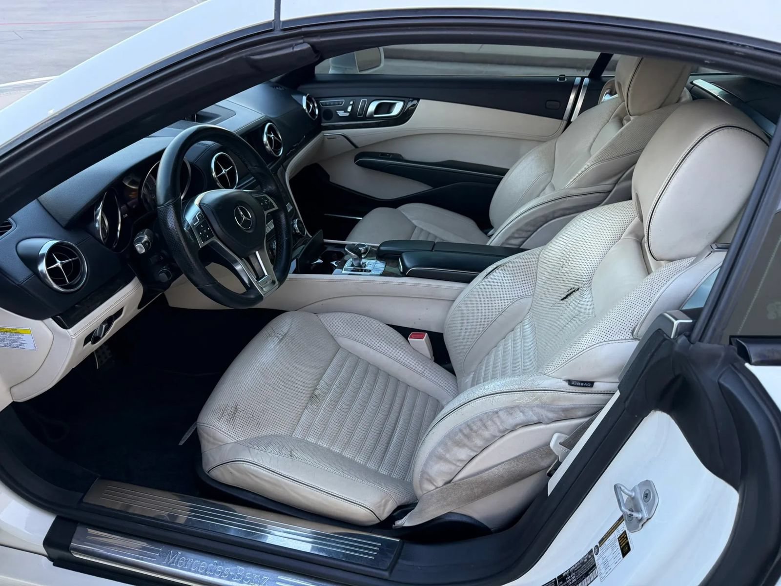 Used 2014 Mercedes-Benz SL 550 image 10