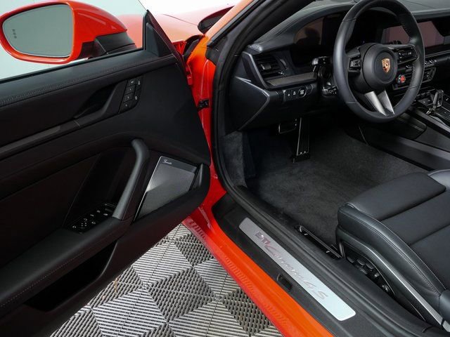 Certified 2026 Porsche 911 Carrera 4S image 8
