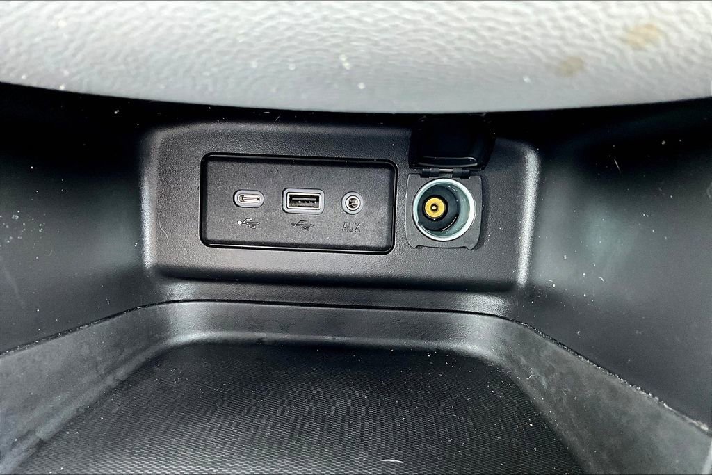 Used 2022 Chevrolet Equinox LS w/ LS Convenience Package image 36