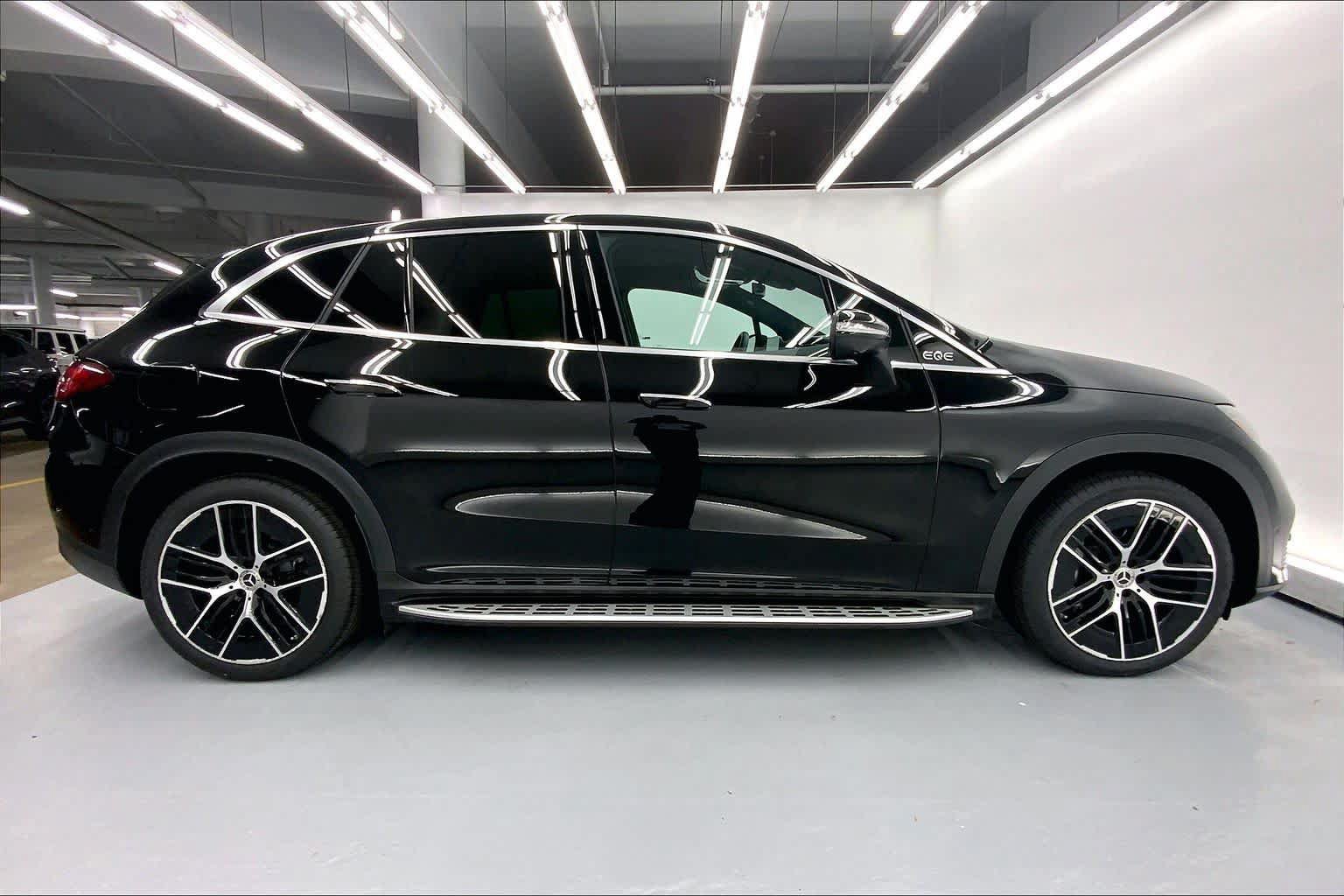 Certified 2023 Mercedes-Benz EQE 350+ 4MATIC SUV image 5