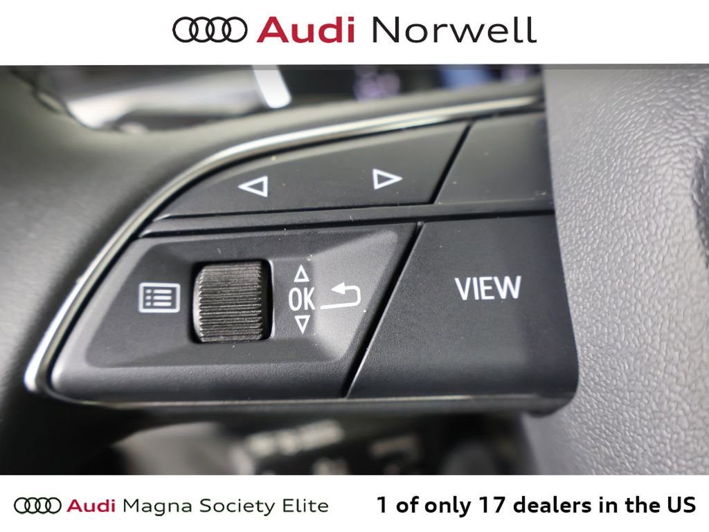 Used 2025 Audi Q3 2.0T Premium w/ Convenience Package image 29