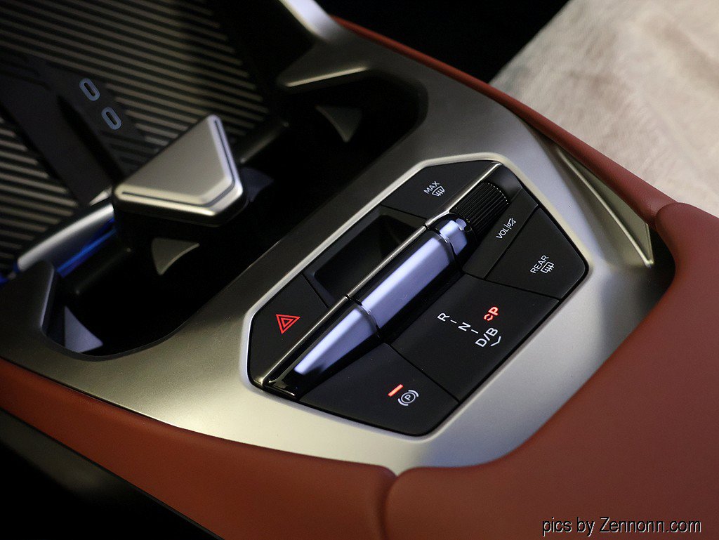 New 2027 BMW iX3 50 xDrive AWD/4WD image 27