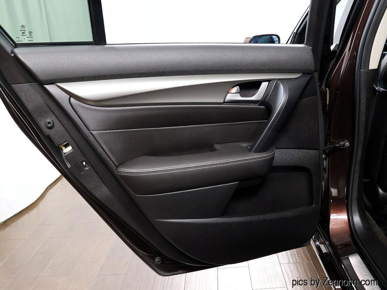 Used 2009 Acura TL SH-AWD image 25