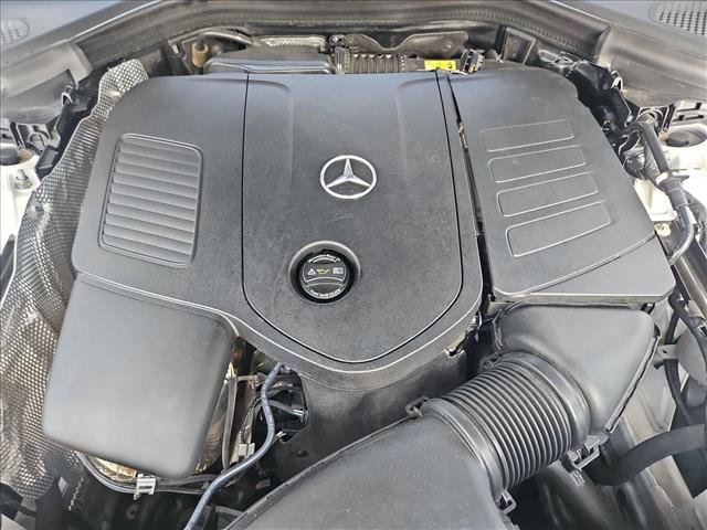 Used 2023 Mercedes-Benz GLC 300 image 21