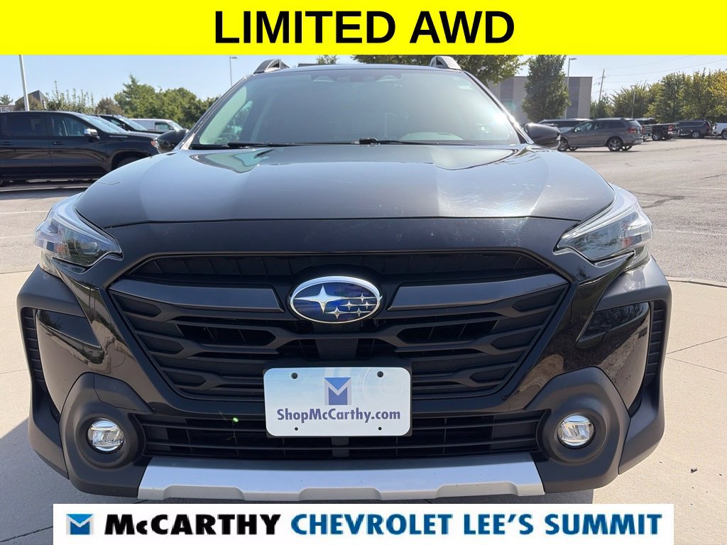 Used 2023 Subaru Outback Limited AWD/4WD image 3