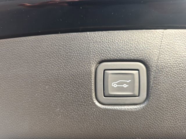 Used 2024 Chevrolet Blazer LT w/ Convenience Package FWD image 14