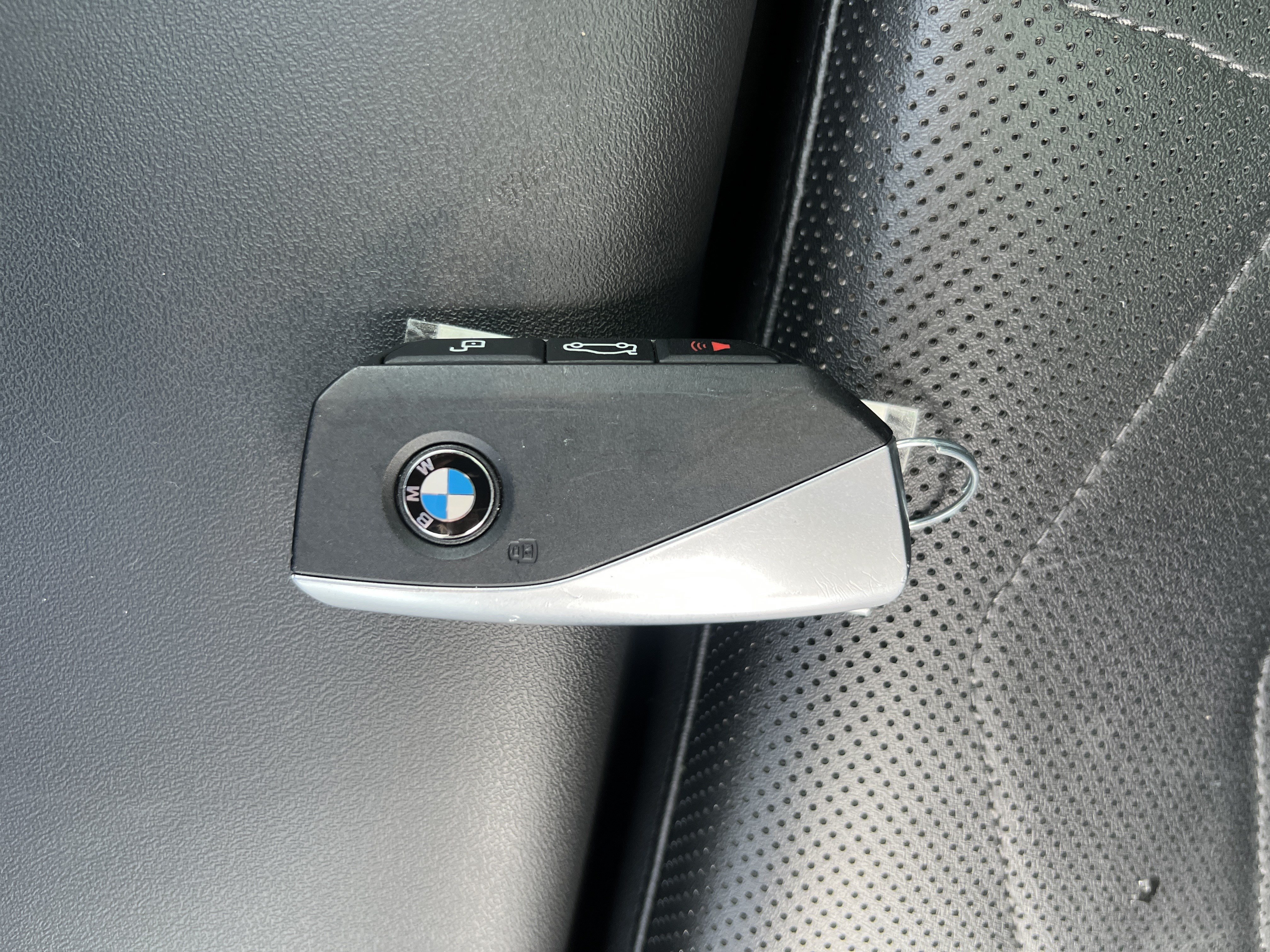 Certified 2025 BMW X2 xDrive28i AWD/4WD image 34