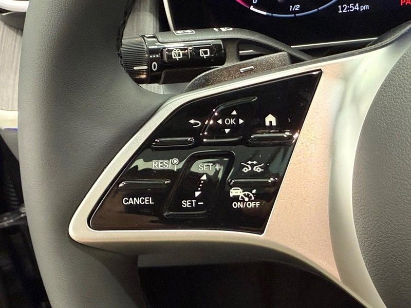 New 2026 Mercedes-Benz GLC 300 4MATIC image 11