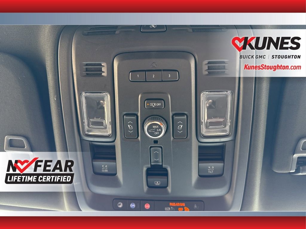 Used 2023 GMC Yukon XL Denali Ultimate image 36