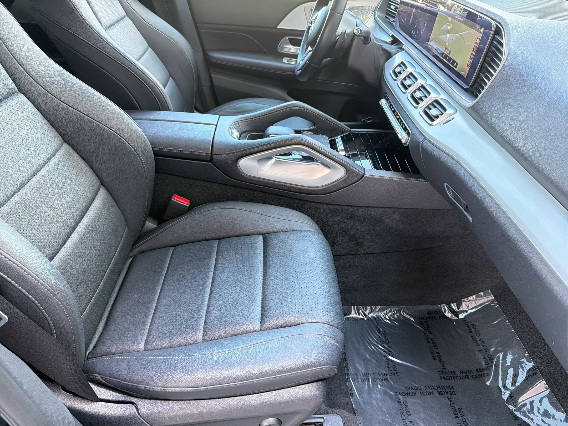 Used 2022 Mercedes-Benz GLE 350 4MATIC w/ Premium Package image 31