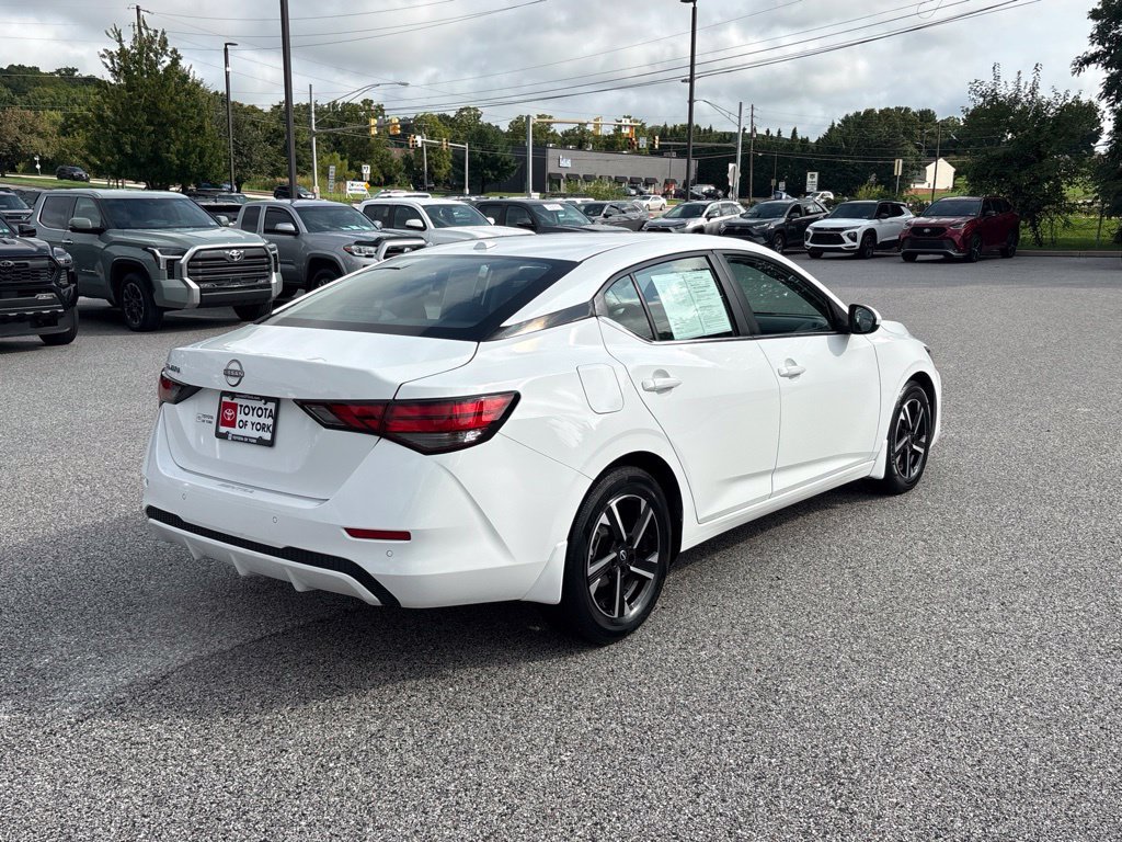 Used 2025 Nissan Sentra SV w/ All-Weather Package FWD image 3