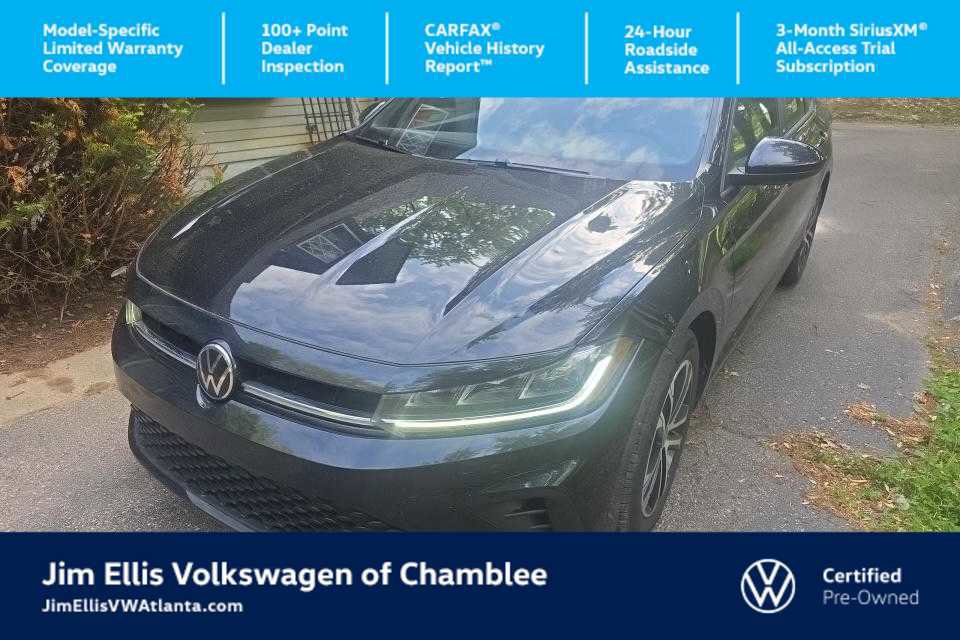 Used 2025 Volkswagen Jetta Sport FWD image 1