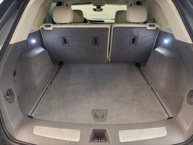 Used 2023 Cadillac XT5 Premium Luxury w/ Technology Package image 25