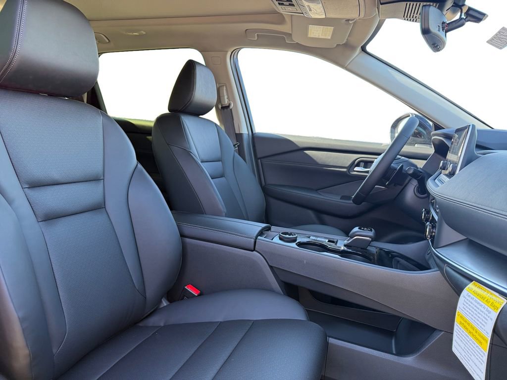New 2026 Nissan Rogue SV image 15