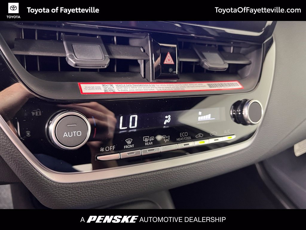 Used 2026 Toyota Corolla SE FWD image 34