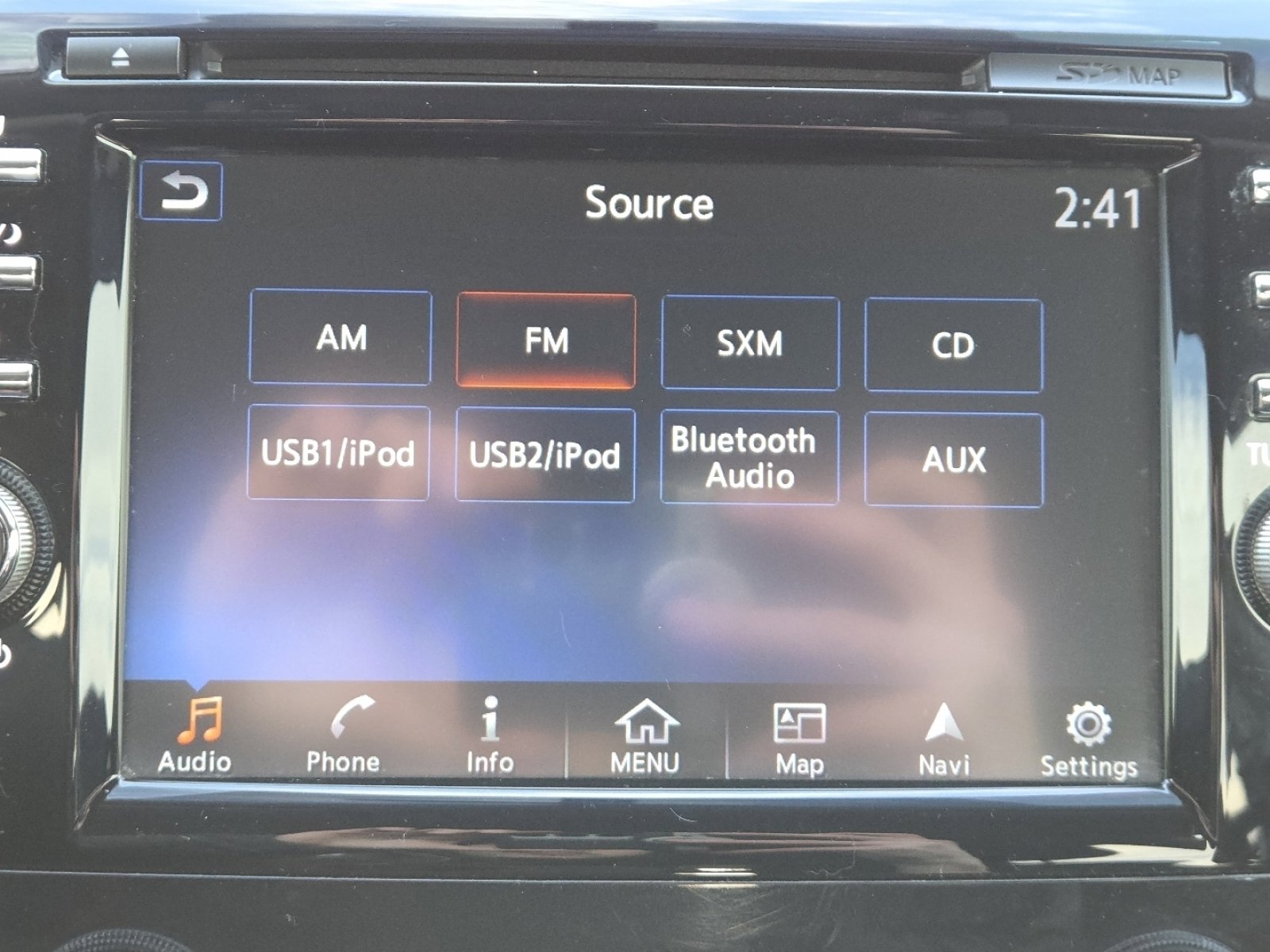 Used 2017 Nissan Murano SV image 10