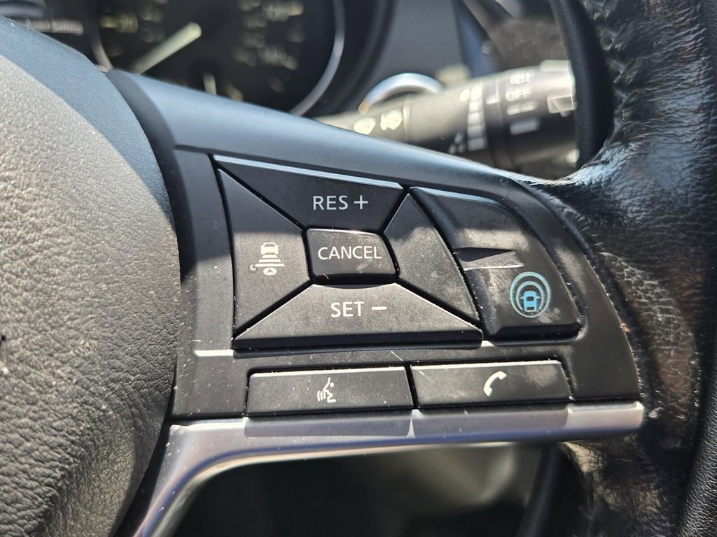 Used 2020 Nissan Rogue Sport AWD image 25