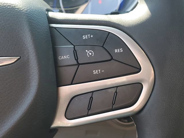 Used 2024 Chrysler Voyager LX FWD image 18