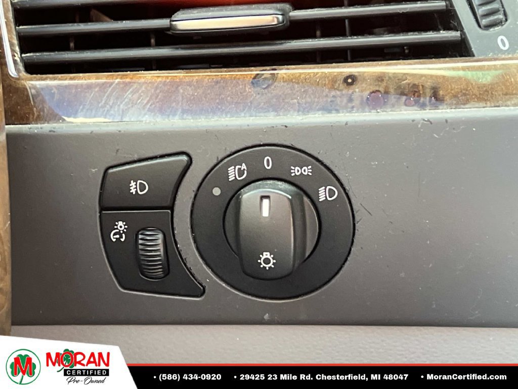 Used 2007 BMW 525xi Sedan AWD/4WD image 28