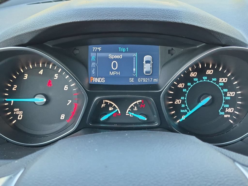 Used 2015 Ford Escape SE FWD image 12