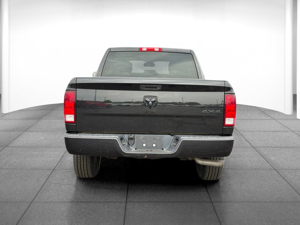 Used 2016 RAM 1500 Express w/ Black Ram 1500 Express Group AWD/4WD image 6