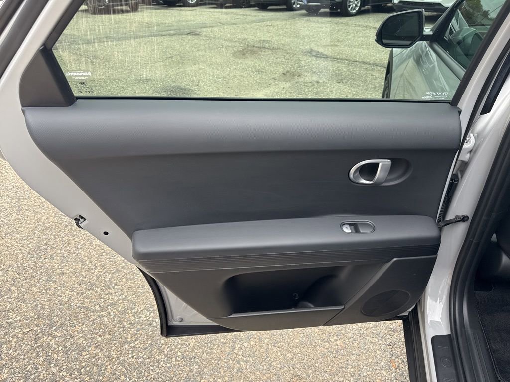 Certified 2023 Hyundai Ioniq 5 SE RWD image 18