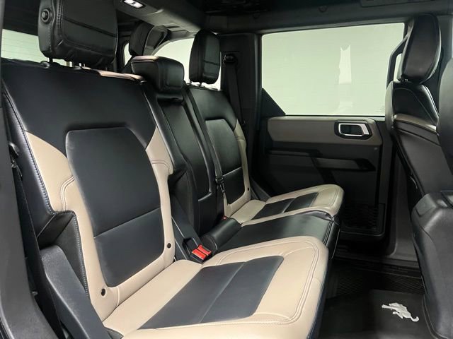 Used 2024 Ford Bronco Wildtrak image 48