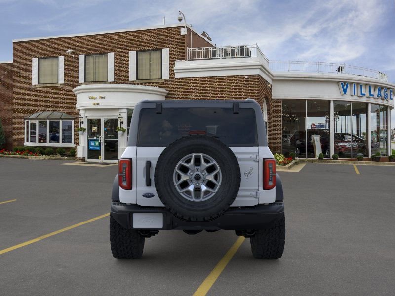 New 2025 Ford Bronco Badlands AWD/4WD image 5