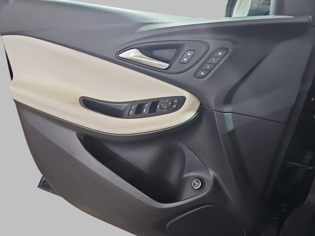 Certified 2024 Buick Encore GX Avenir w/ Avenir Convenience Package FWD image 32