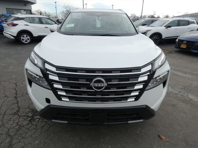 New 2026 Nissan Rogue Platinum w/ Tech Package AWD/4WD image 8